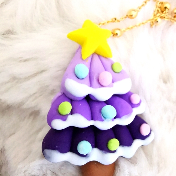 Christmas Necklace - Picture 3 of 4